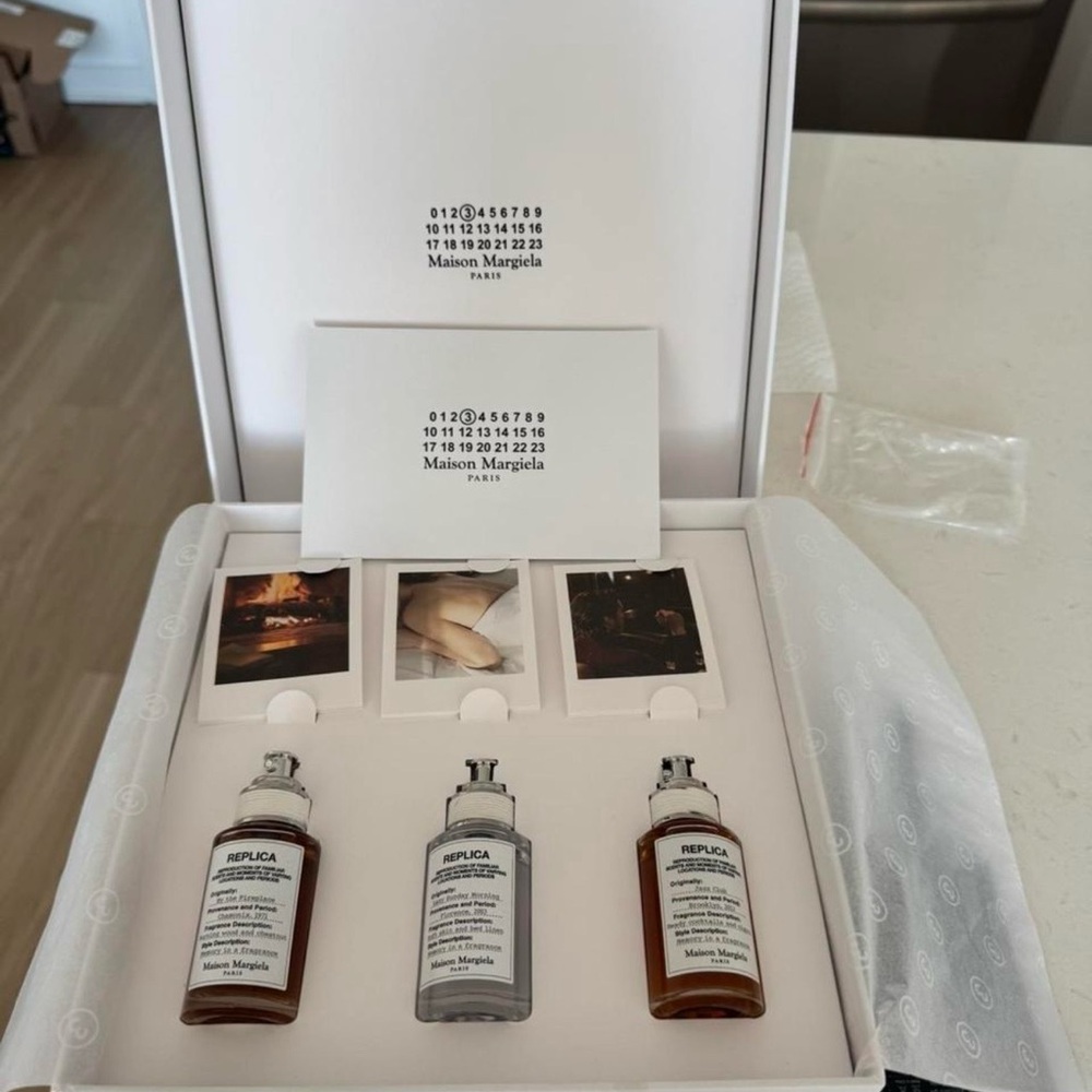 Maison Margiela REPLICA Memory Box
Deluxe Trio